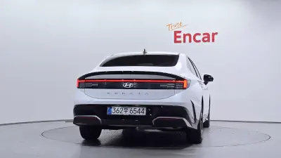 Hyundai Sonata 4