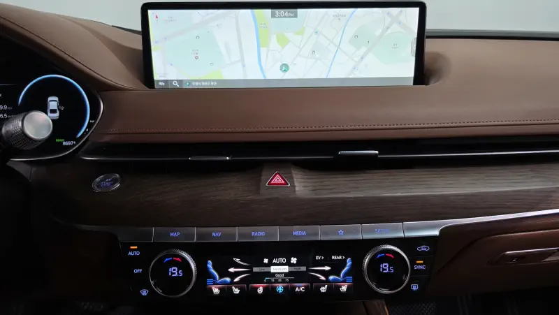 Genesis Electrified G80