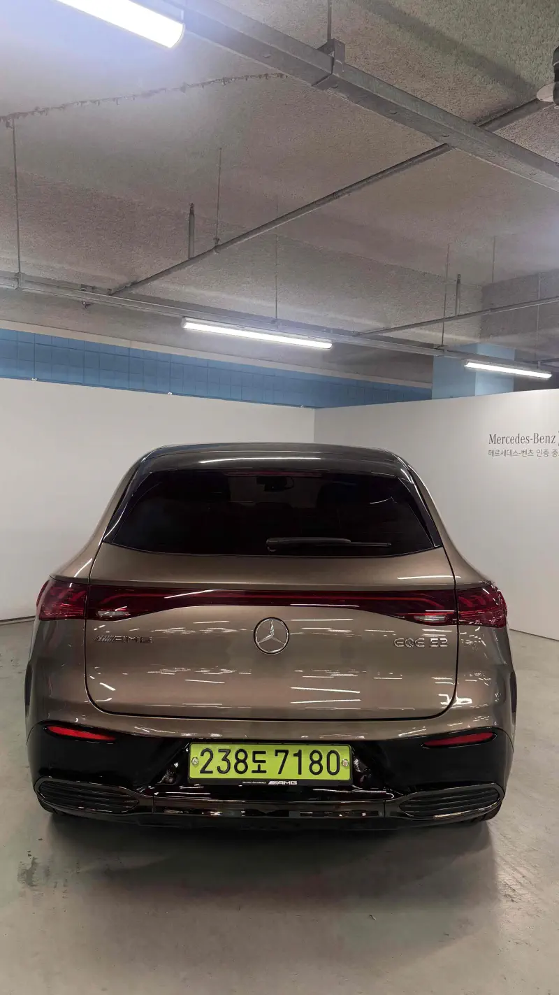 Mercedes-Benz EQE