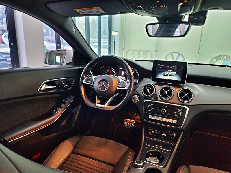 Mercedes-Benz CLA-Class