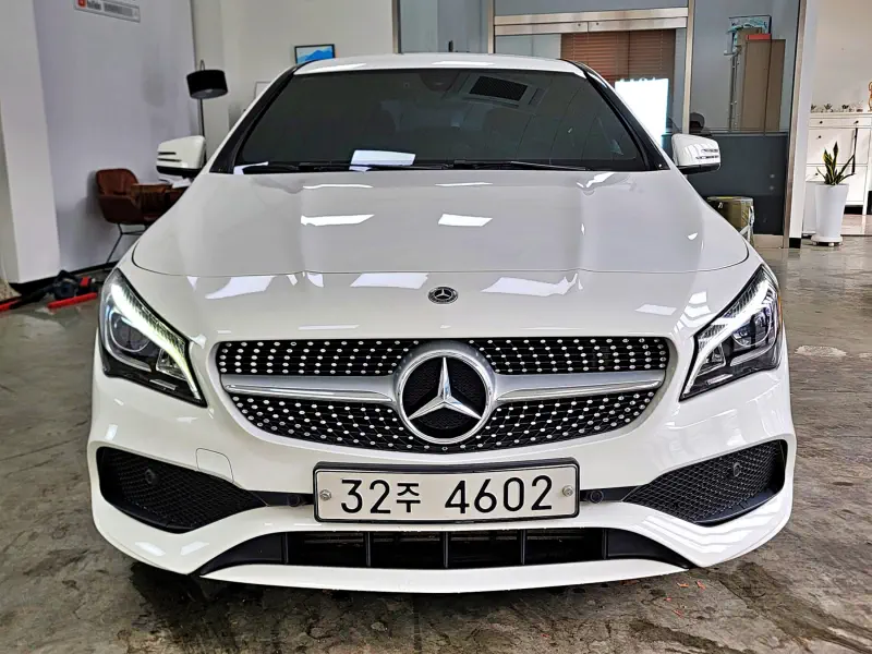 Mercedes-Benz CLA-Class