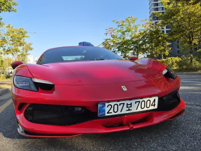 Ferrari 296