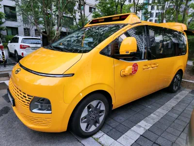 Hyundai Staria