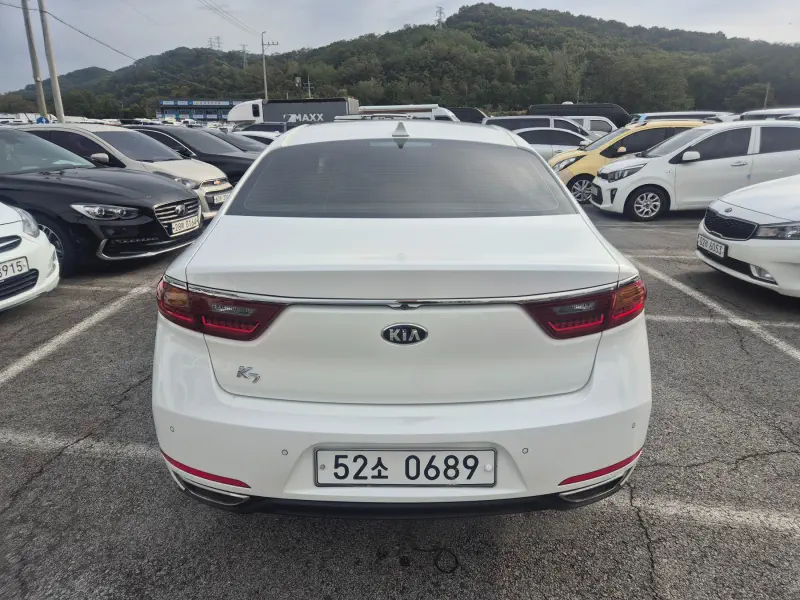Kia K7