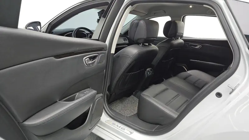 Renault Samsung SM6