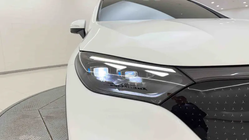 Mercedes-Benz EQE