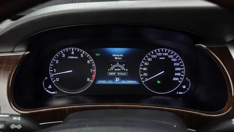Hyundai Equus