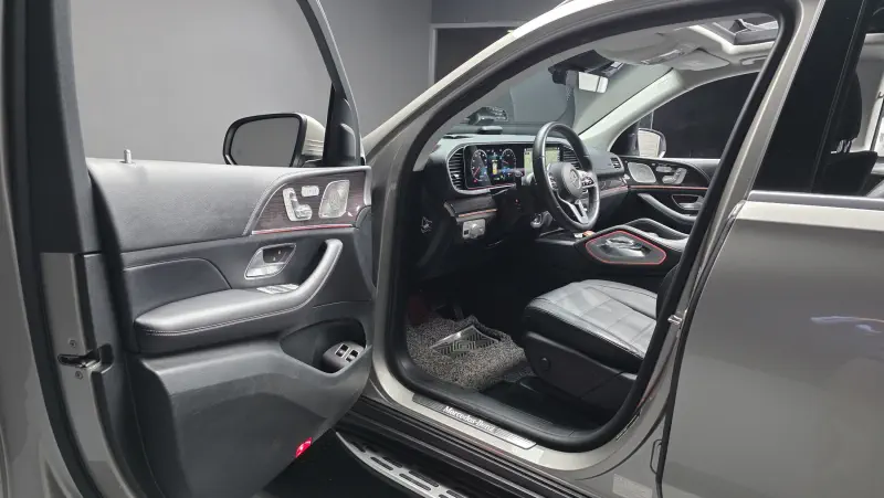 Mercedes-Benz GLE-Class