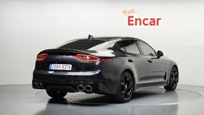 Kia Stinger 2