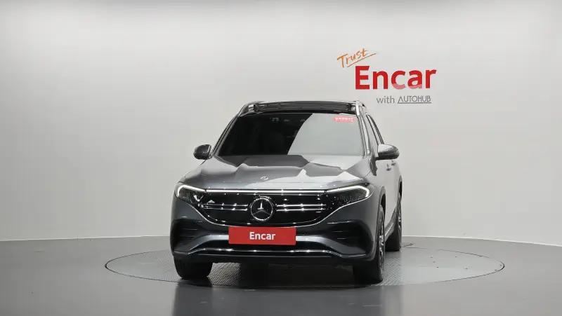 Mercedes-Benz EQB