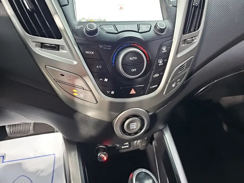 Hyundai Veloster