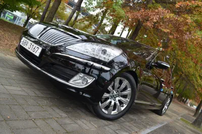 Hyundai Equus
