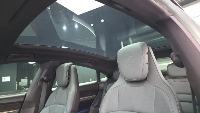 Porsche Taycan