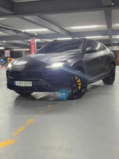 Lamborghini Urus