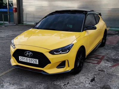 Hyundai Veloster