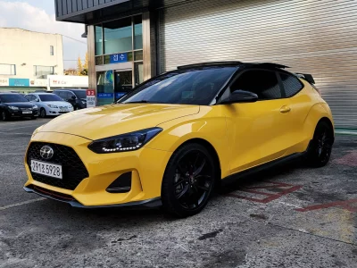 Hyundai Veloster