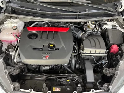 Toyota Yaris(Vitz)