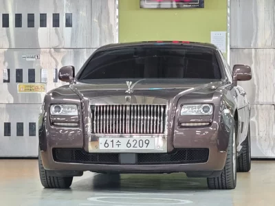 Rolls-Royce GHOST