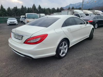 Mercedes-Benz CLS-Class