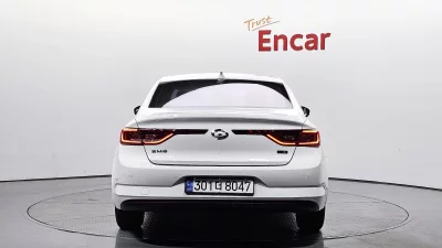 Renault Samsung SM6
