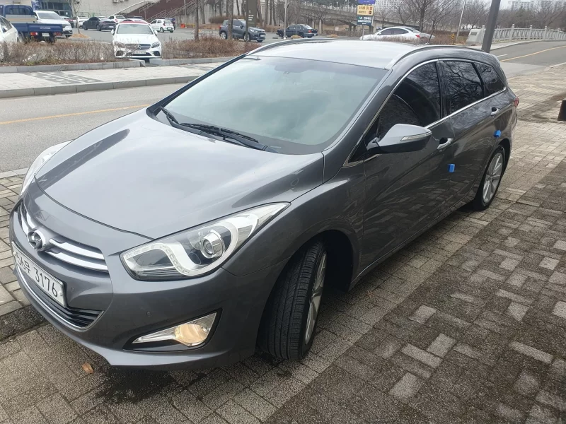 Hyundai I40