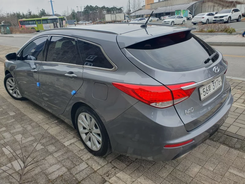 Hyundai I40