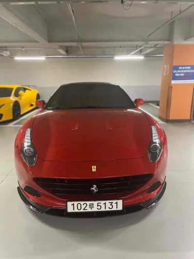 Ferrari CALIFORNIA