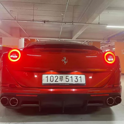 Ferrari CALIFORNIA