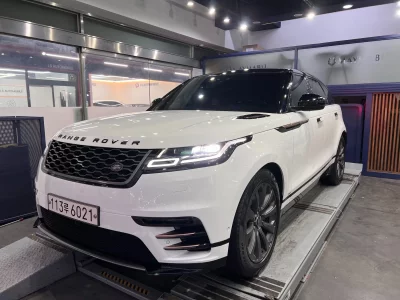 Land Rover RANGE ROVER VELAR