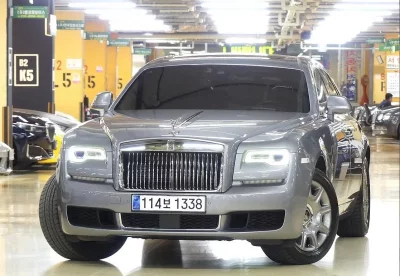 Rolls-Royce GHOST