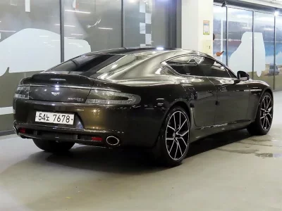 Astonmartin Rapide