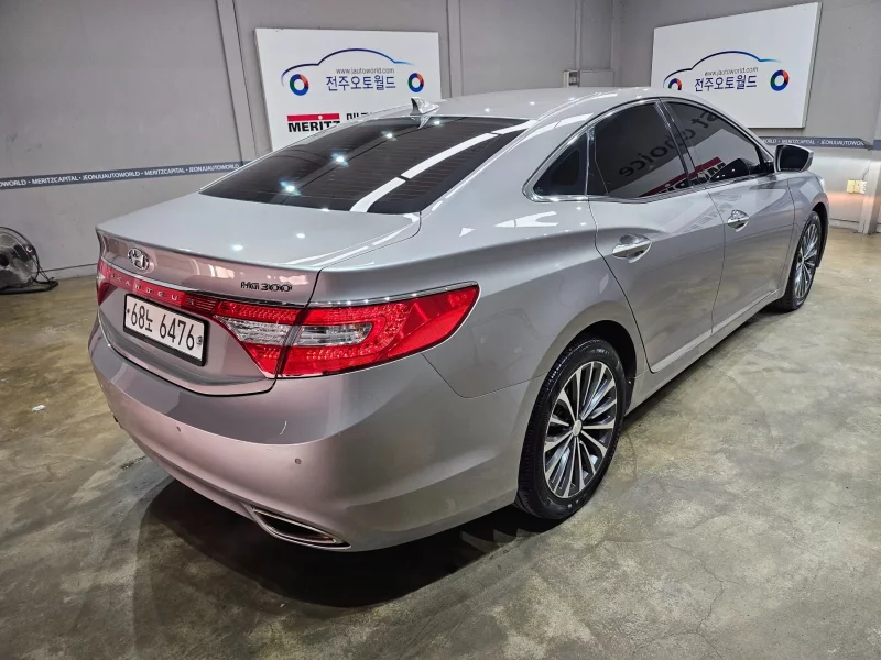 Hyundai Grandeur