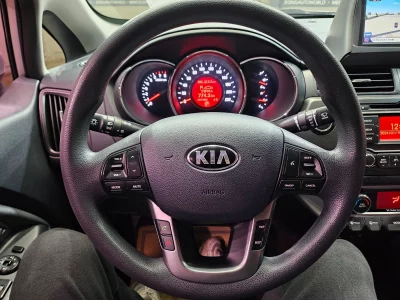 Kia pride