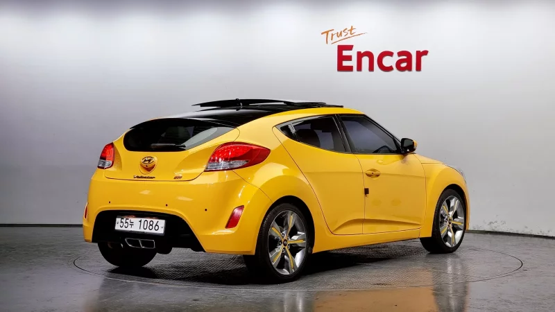 Hyundai Veloster