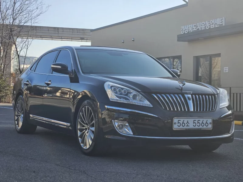 Hyundai Equus