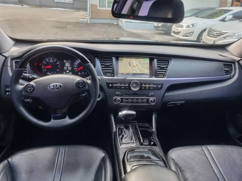 Kia K9