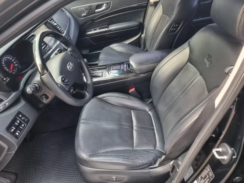 Kia K9