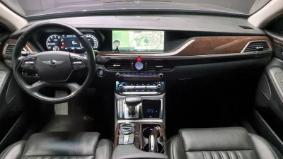 Genesis EQ900