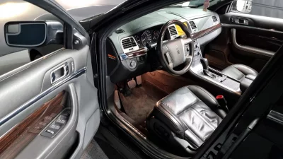 Lincoln MKS