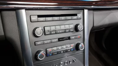 Lincoln MKS