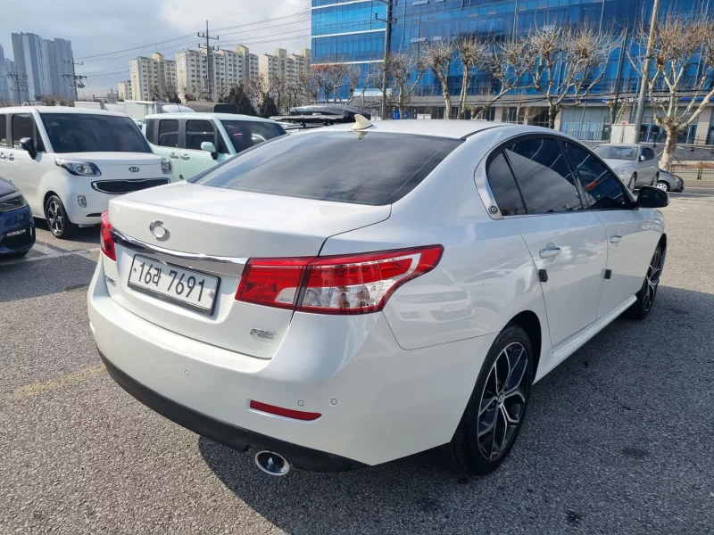 Renault Samsung SM5