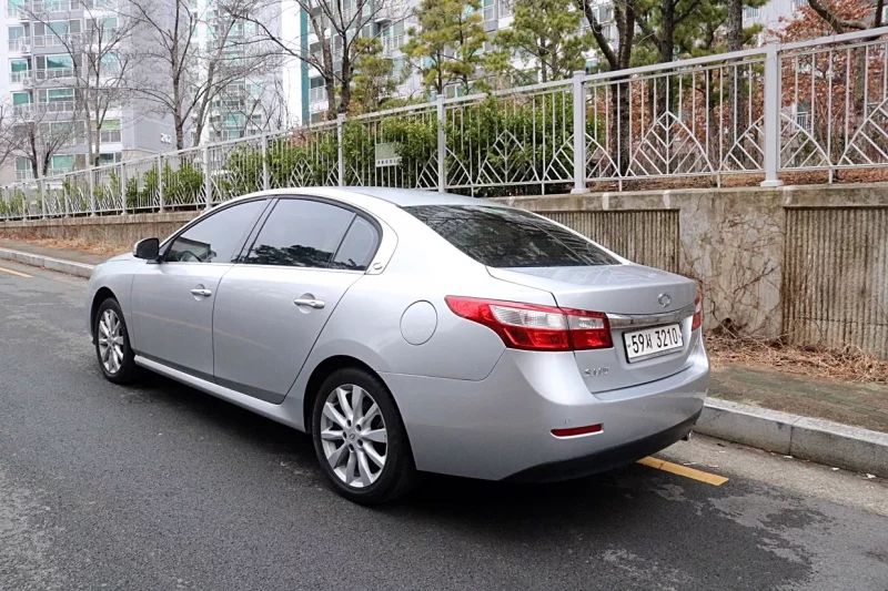 Renault Samsung SM5