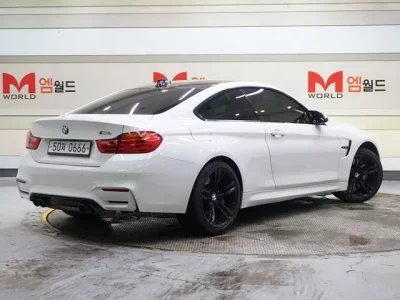 BMW M4