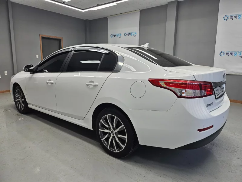 Renault Samsung SM5