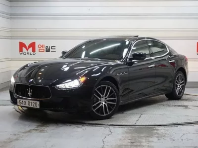 Maserati GHIBLI