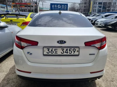 Kia K5