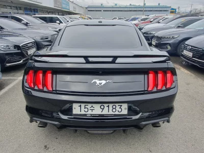 Ford MUSTANG