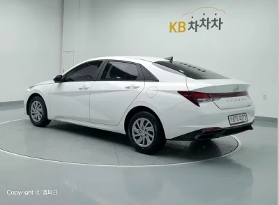 Hyundai AVANTE  из Кореи