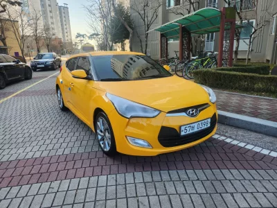 Hyundai Veloster