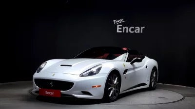 Ferrari CALIFORNIA